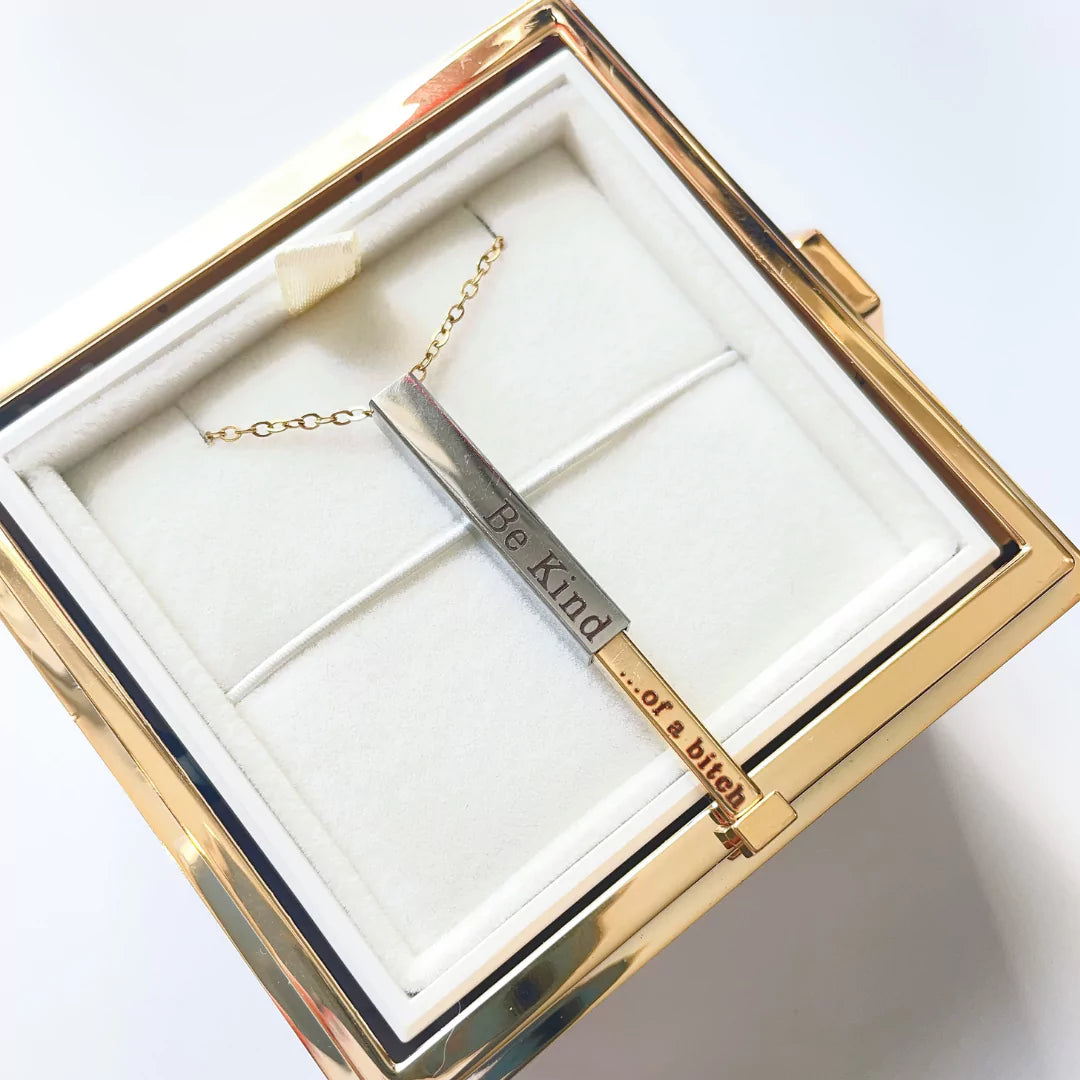 Be kind - of a b*tch Halskette | Swaravo