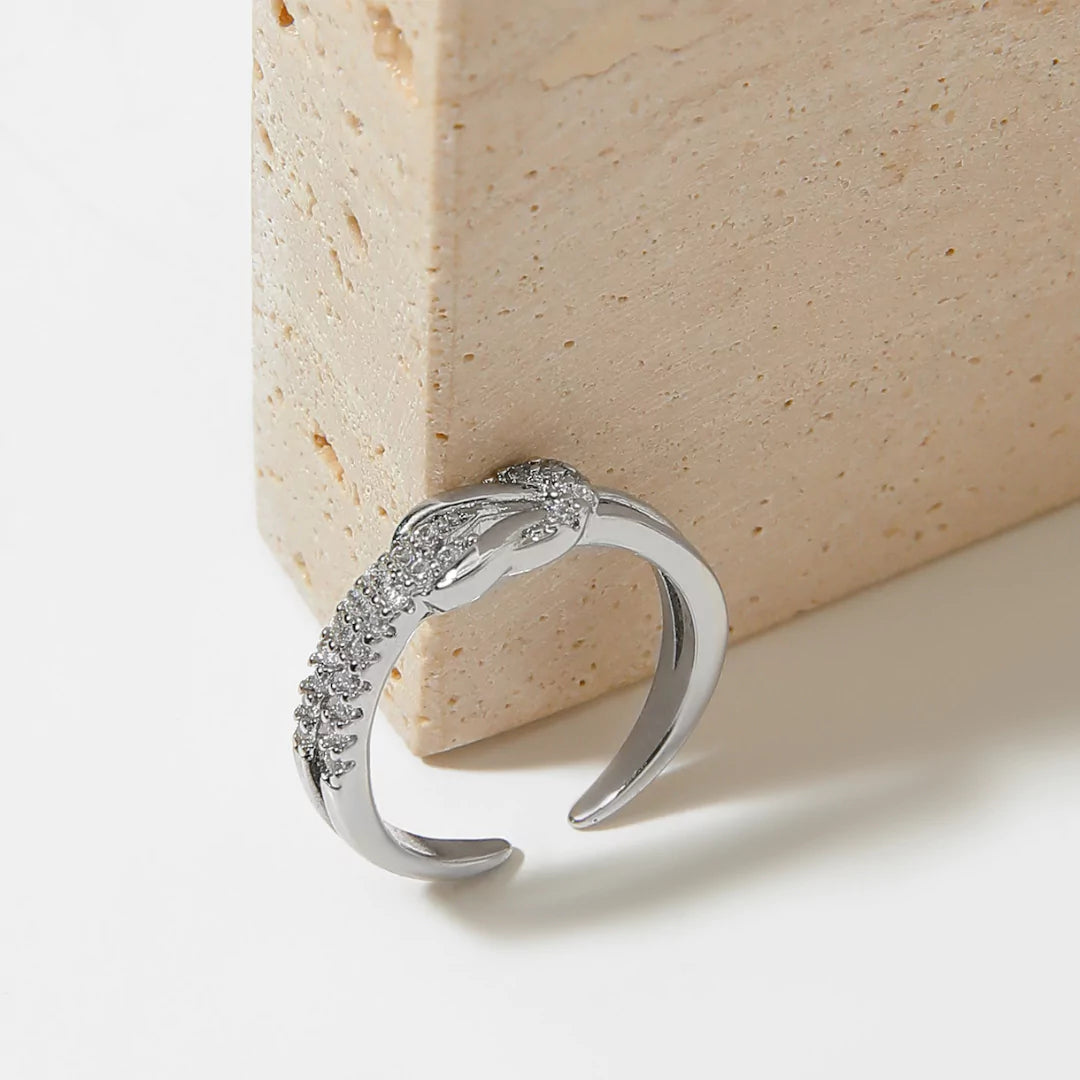 Knoten-Ring – perfektes Geschenk für Herzensmenschen