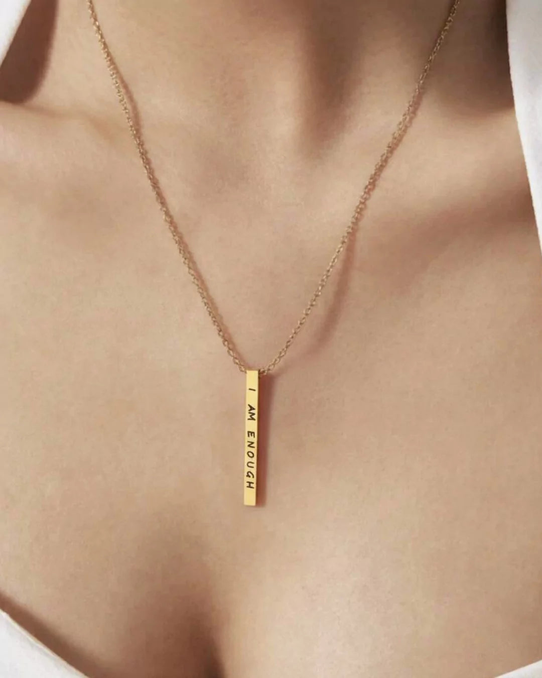 „I Am Enough“ Halskette – Schmuck für Selbstliebe & innere Stärke