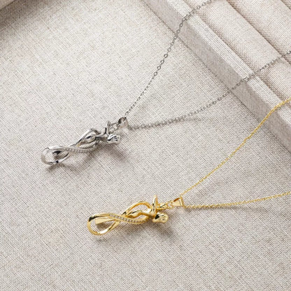 Eternal Umarmung Halskette – Eine Umarmung, die nie endet | Swaravo