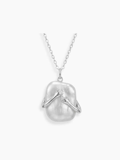 “Abraza lo Imperfecto” – Collar con Perla Barroca Natural | Swaravo