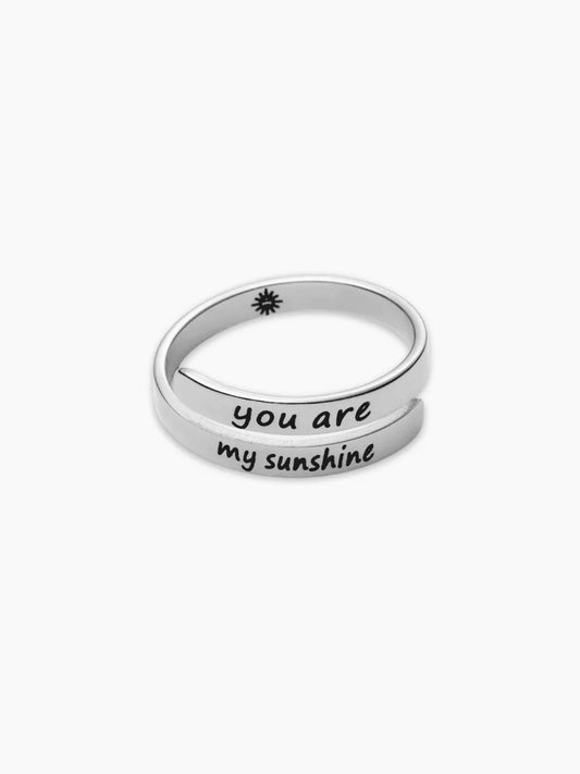 Stark Gravur Ring „You Are My Sunshine“ – Schmuck für Liebe und Kraft | Swaravo