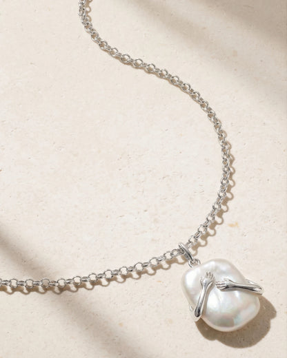 “Umarme das Unperfekte” Barockperlen Halskette | Swaravo