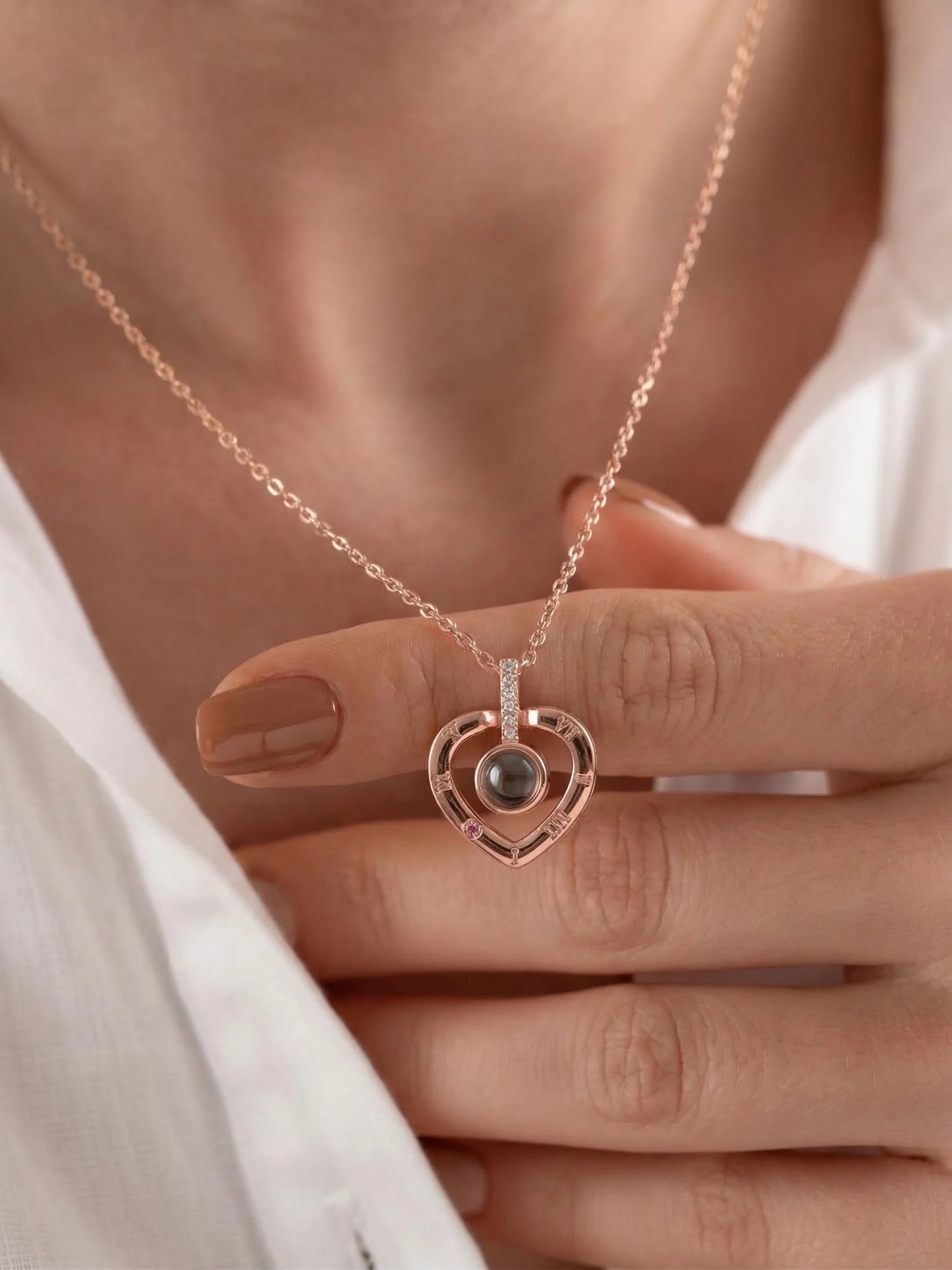 "Ich liebe dich" in 100 Sprachen Herz – Lifestyle Tragebild | Swaravo