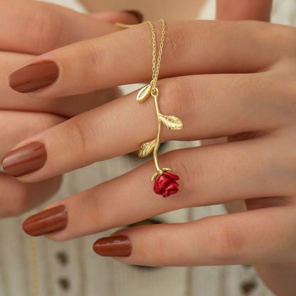 Red Rose Halskette mit goldfarbenem Stiel