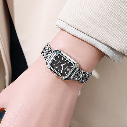 Zeitlose schwarze Armbanduhr für Frauen – elegantes Modell von Swaravo
