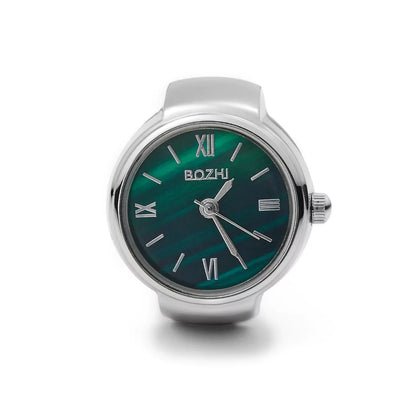 Silberfarbene Retro-Ringuhr von Swaravo – eleganter Fingerring mit Mini-Uhr und verstellbarem Edelstahlband.